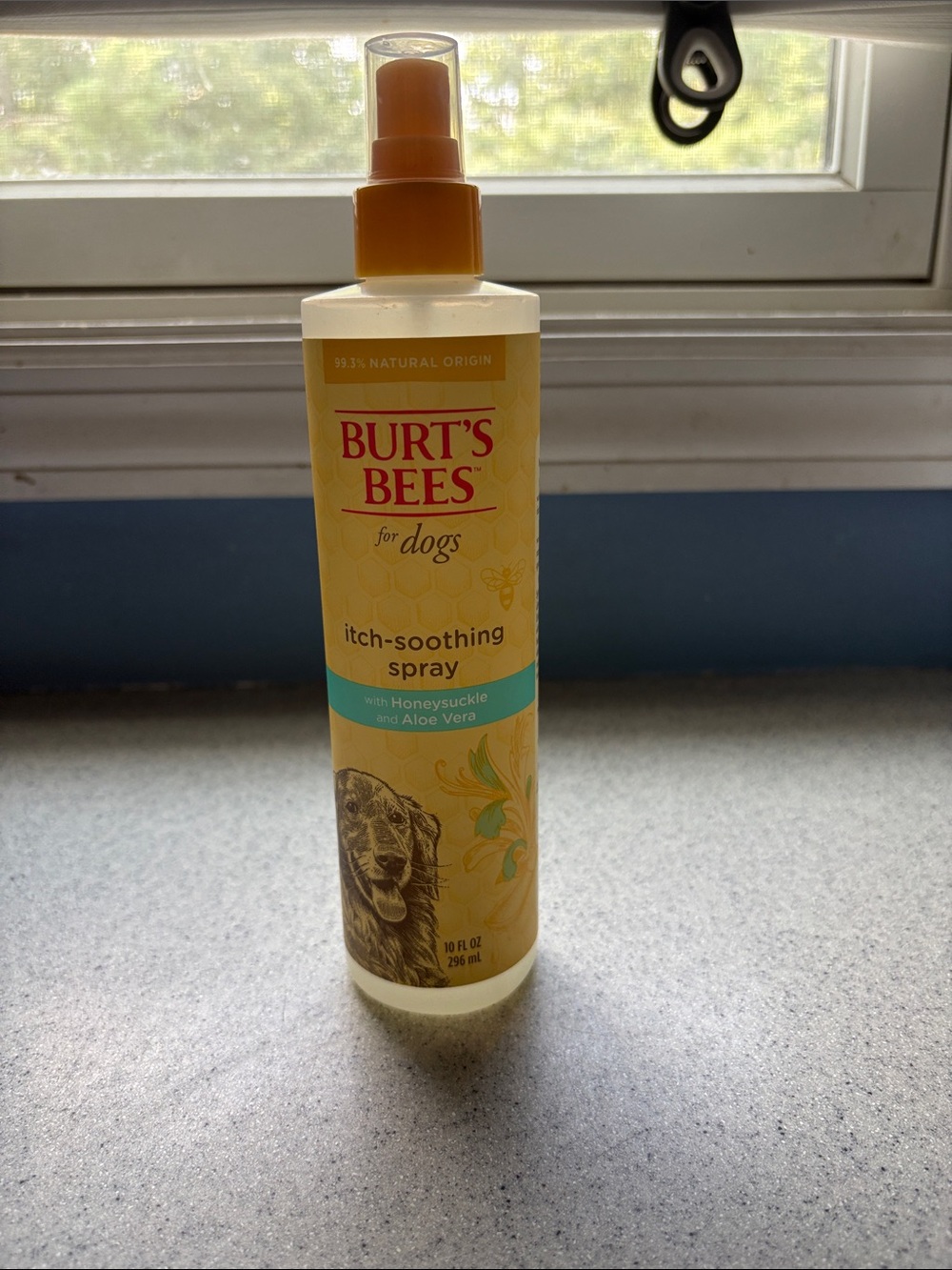 Burt's Bees Yellow Bottle Itch-Soothing Spray for Dogs
